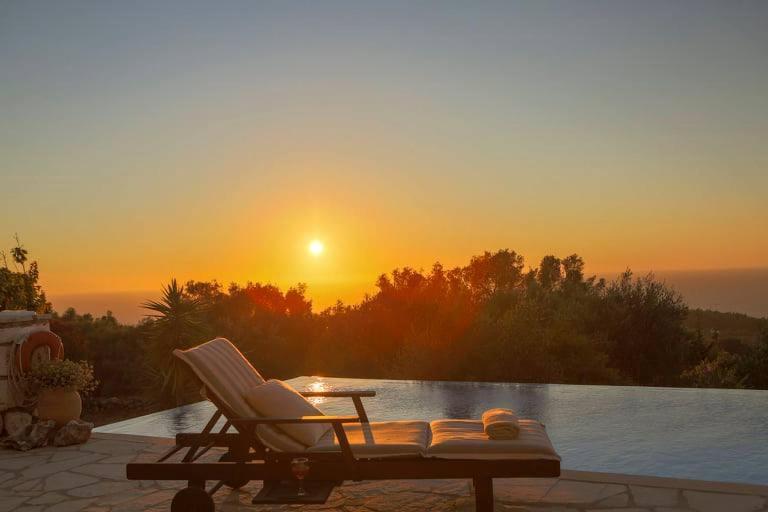 Villa Belvedere Verde Tsoukaládhes Buitenkant foto
