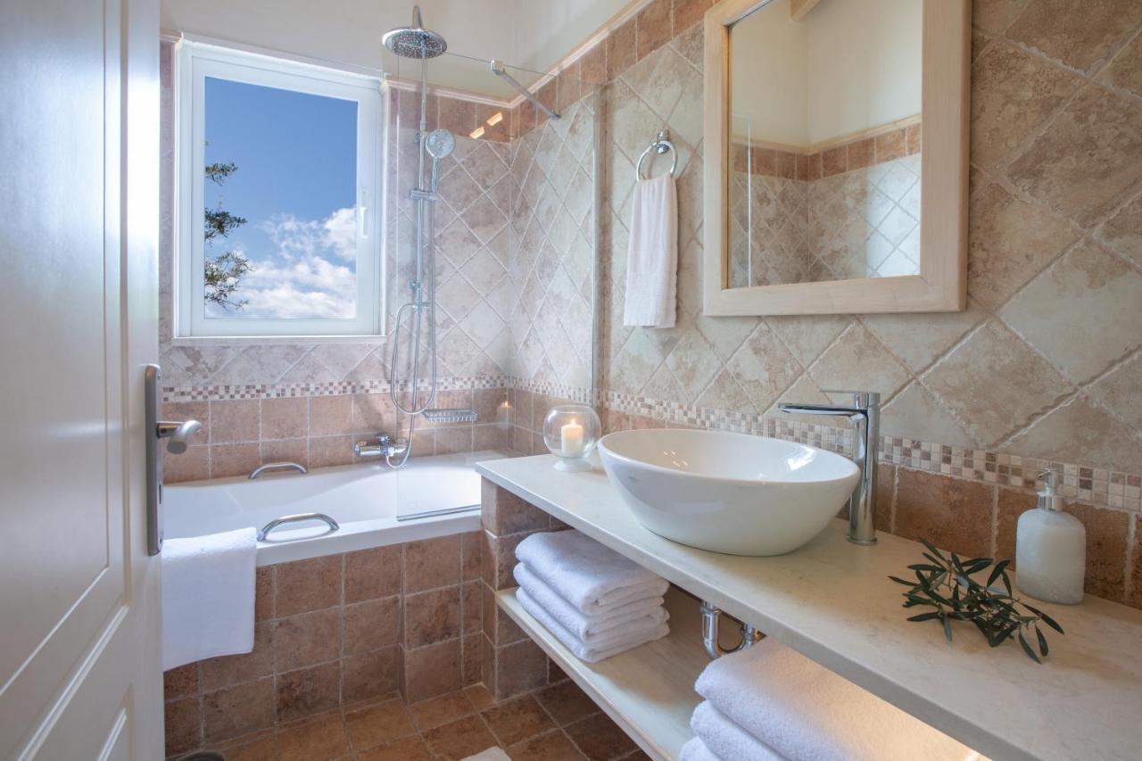 Villa Belvedere Verde Tsoukaládhes Buitenkant foto